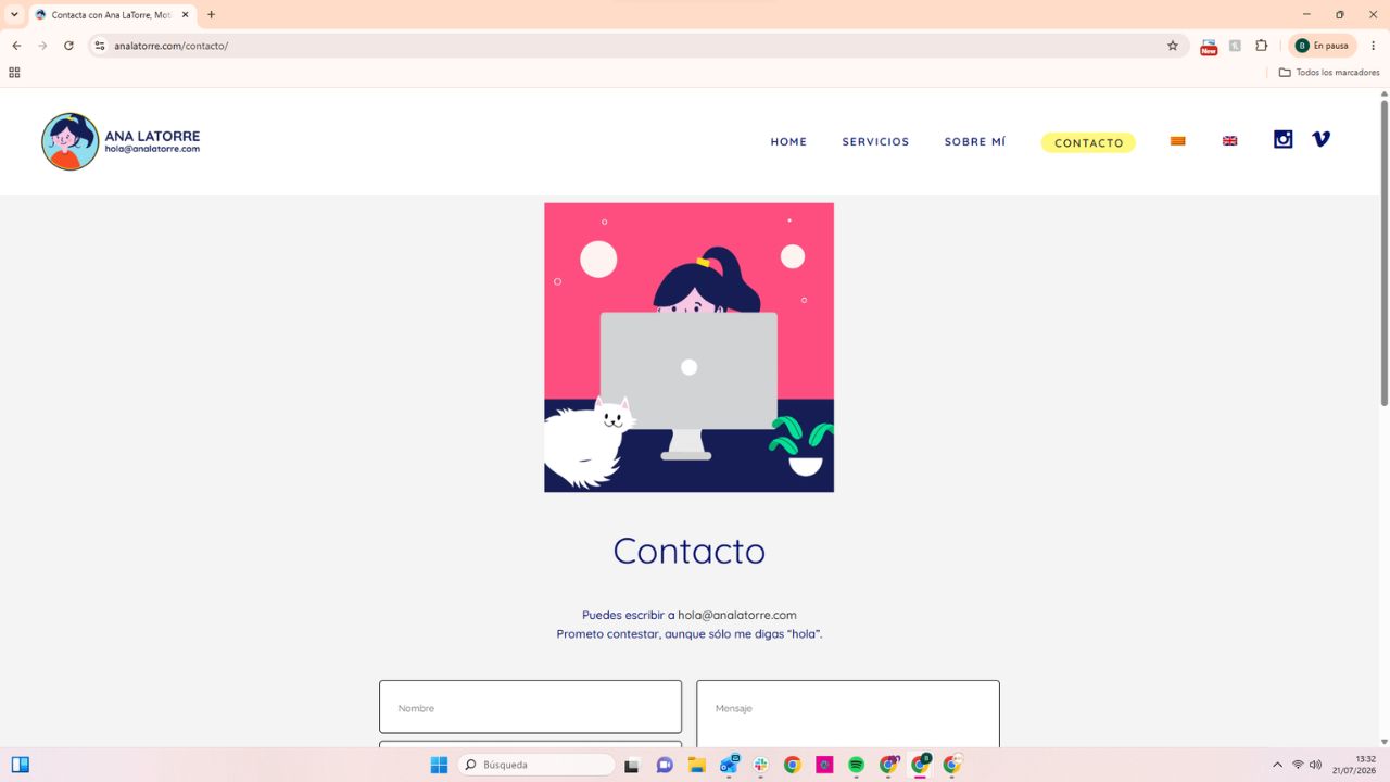 Página de contacto de Ana LaTorre, motion designer, con formulario y ilustración animada de diseñadora trabajando