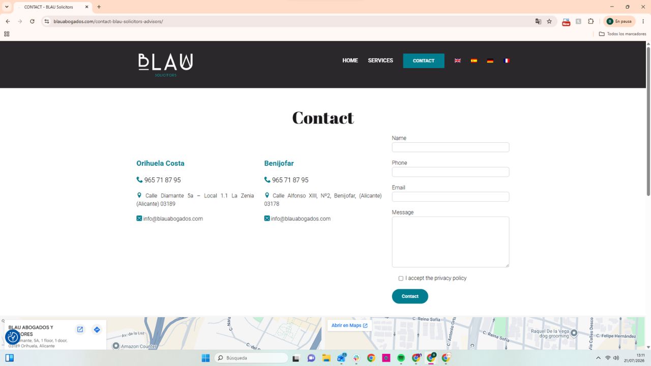 Página de contacto de BLAU Solicitors con oficinas en Orihuela Costa y Benijófar, Alicante, y formulario de consulta