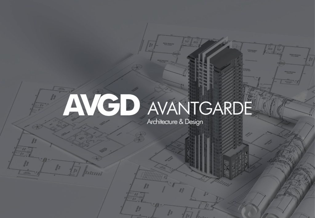 Logo de Avantgarde Architecture & Design AVGD sobre planos arquitectónicos y maqueta de rascacielos moderno