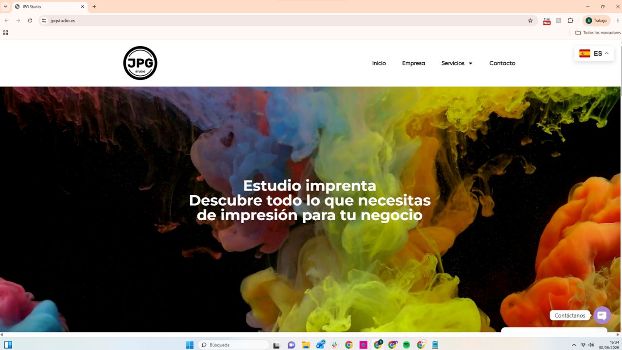 Estudio de impresión JPG Studio con fondo de humo de colores vibrantes para servicios de imprenta para negocios