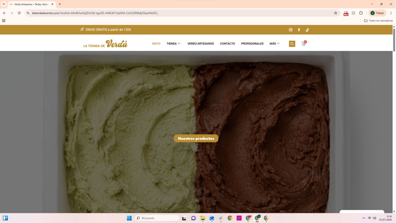 Crema de pistacho y mousse de chocolate artesanal de La Tienda de Verdú, repostería tradicional española