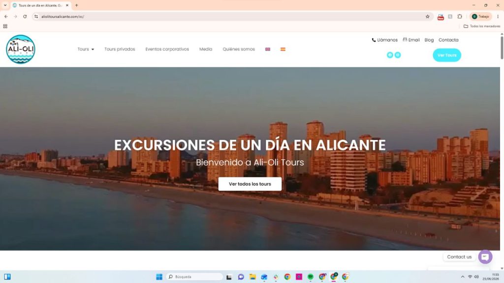 Excursiones de un día en Alicante con Ali-Oli Tours, vistas aéreas de la costa y skyline de la ciudad